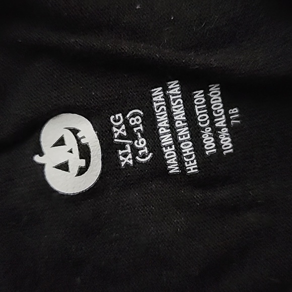 "This Grandma Loves Her Little Monsters" Black Halloween T-Shirt Women's XL Plus - Picture 5 of 6